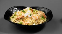 أرز مقلي بالمأكولات البحرية - كبير